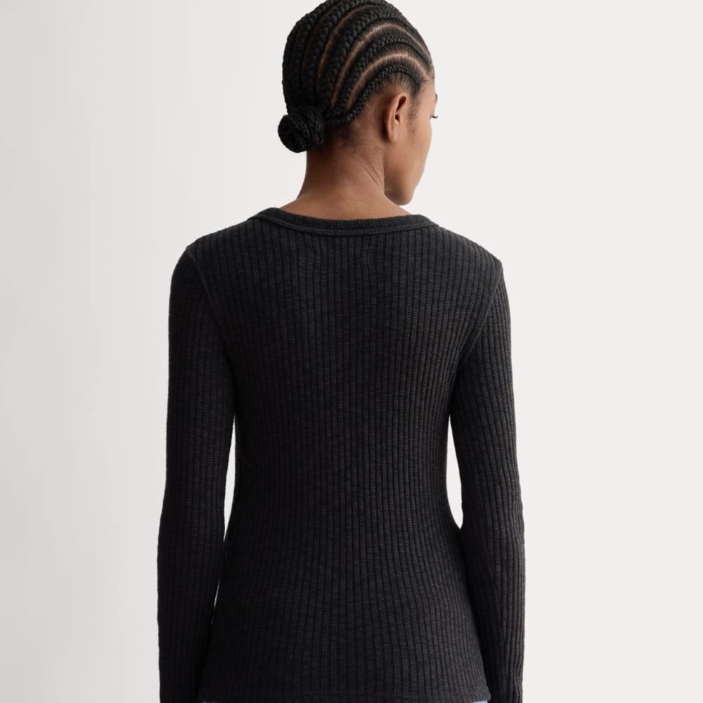Everlane Charcoal Ribbed Knit Top - Picture 2 of 7